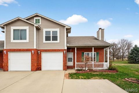 Photo of 103 S Hull Street, Aviston, IL 62216 (MLS # 25081785)