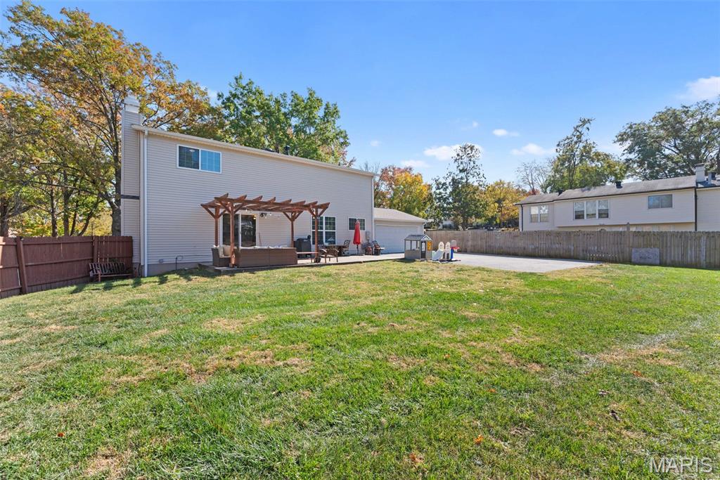 St Louis, Missouri 63146, United States, 4 Bedrooms Bedrooms, ,3 BathroomsBathrooms,Residential,Coming Soon,255146