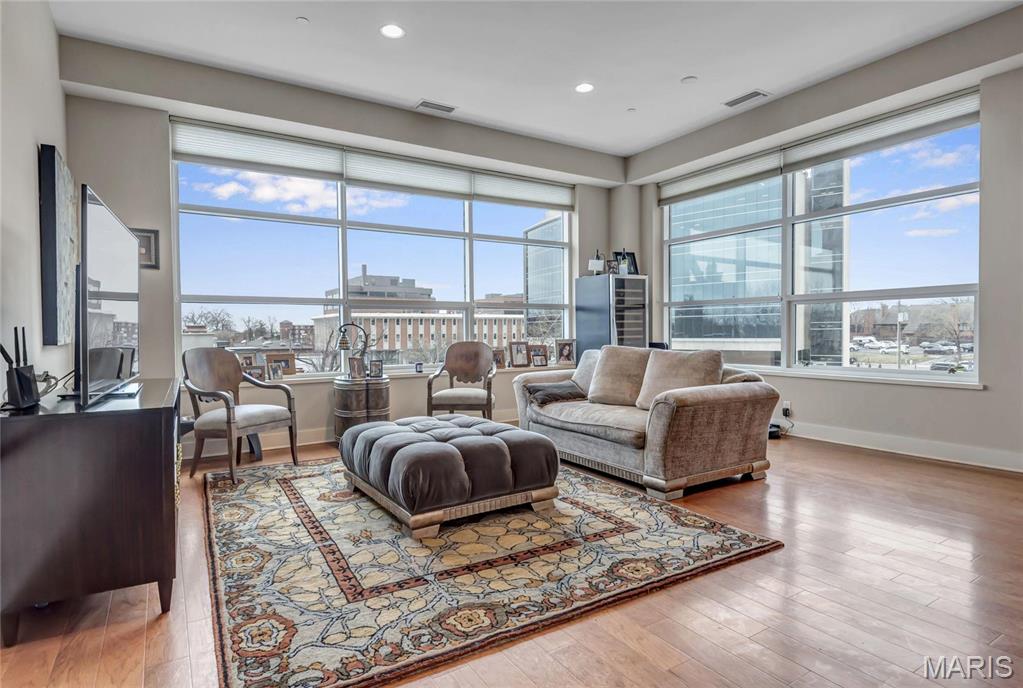 Maryland Walk - Residential Lease