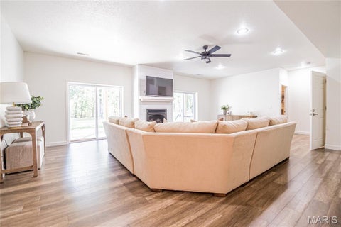 Tiny photo for 215 Ruth Harris LN, Poplar Bluff, MO 63901 (MLS # 26058654)