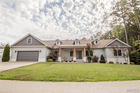 Tiny photo for 215 Ruth Harris LN, Poplar Bluff, MO 63901 (MLS # 26058654)