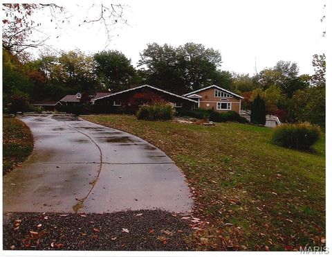 12746 Rolling Hills Drive Trenton IL 62293