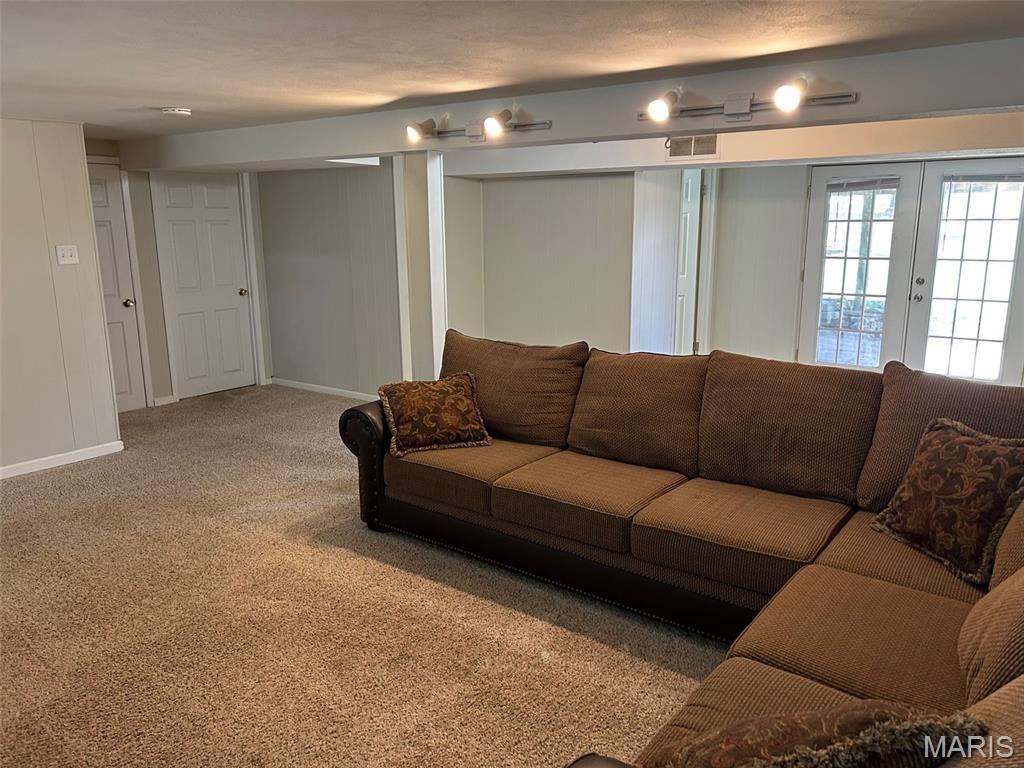 Manchester Hills - Residential Lease