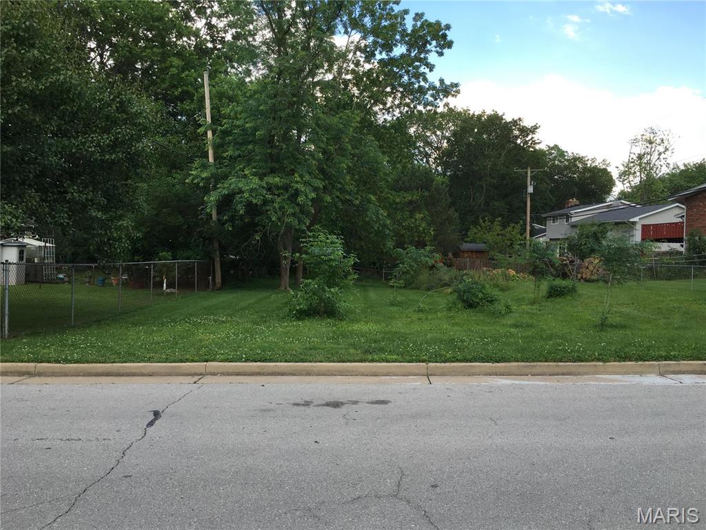 OAK RIDGE PARK - Land