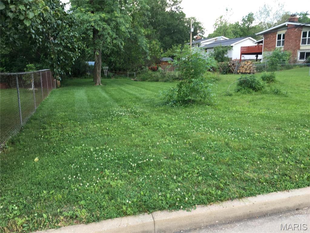 OAK RIDGE PARK - Land