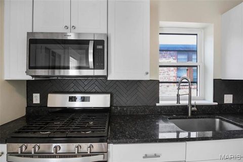 Tiny photo for 7104 Tulane Avenue #2, St Louis, MO 63130 (MLS # 26022194)