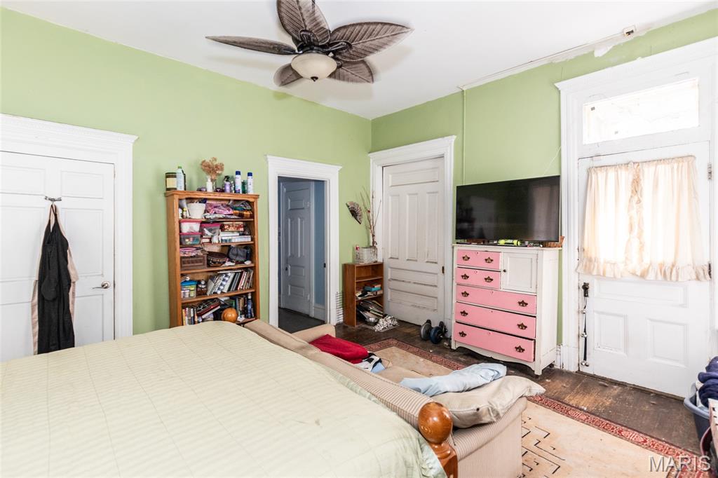 St Louis, Missouri 63107, United States, 8 Bedrooms Bedrooms, ,3 BathroomsBathrooms,Residential,Active,156939