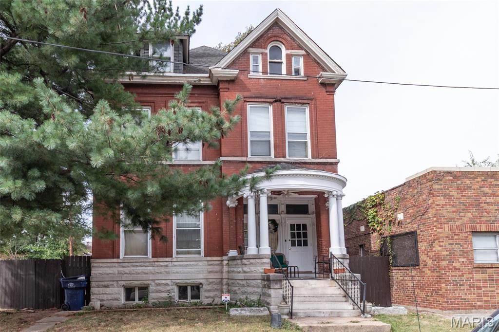 St Louis, Missouri 63107, United States, 8 Bedrooms Bedrooms, ,3 BathroomsBathrooms,Residential,Active,156939