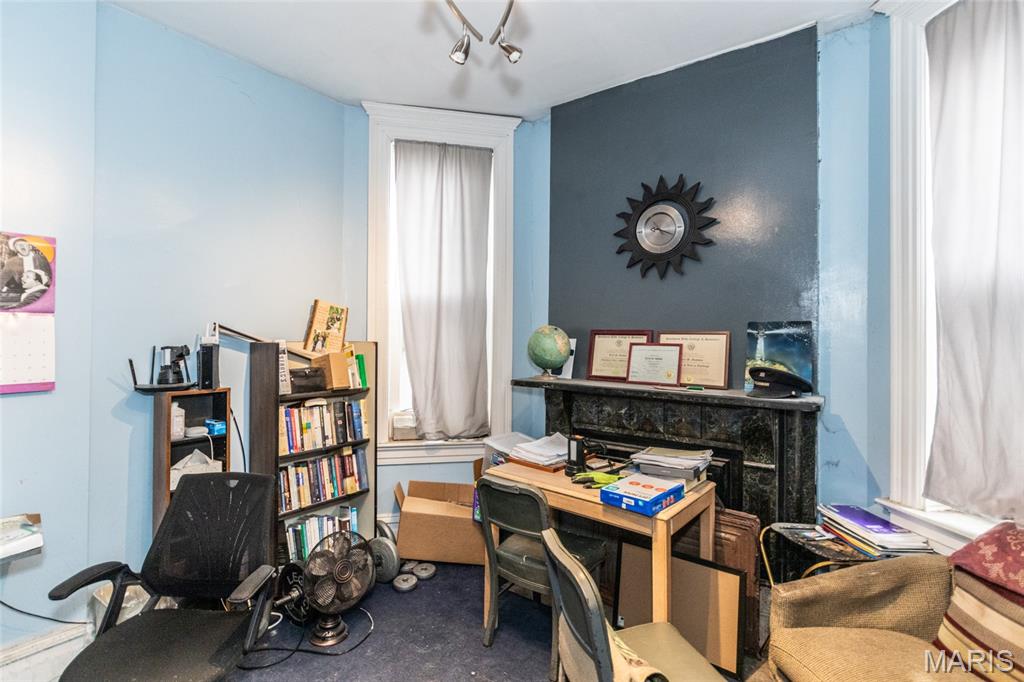 St Louis, Missouri 63107, United States, 8 Bedrooms Bedrooms, ,3 BathroomsBathrooms,Residential,Active,156939