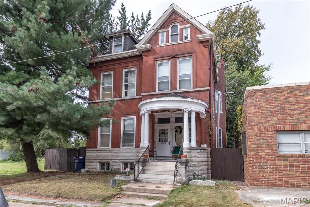 St Louis, Missouri 63107, United States, 8 Bedrooms Bedrooms, ,3 BathroomsBathrooms,Residential,Active,156939