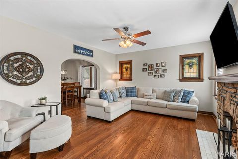 Tiny photo for 5347 Tholozan Avenue, St Louis, MO 63109 (MLS # 26022507)