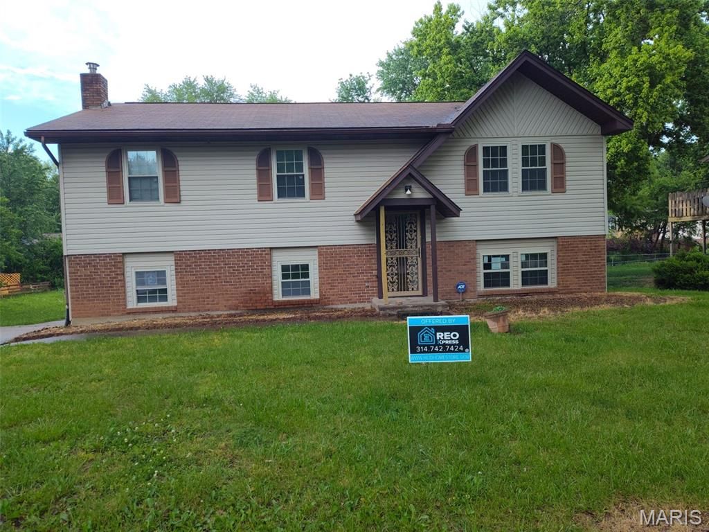 Photo of 3110 Aspen Drive, Cape Girardeau, MO 63701 (MLS # 26026338)