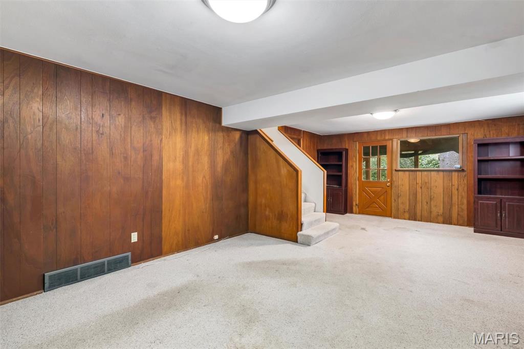 Fox Creek - Residential