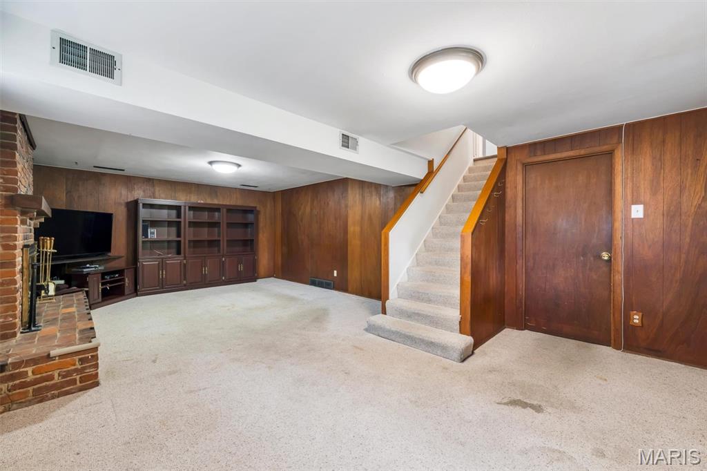 Fox Creek - Residential