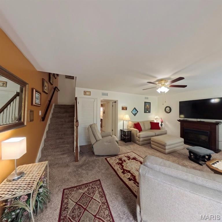 10035 Sakura Drive