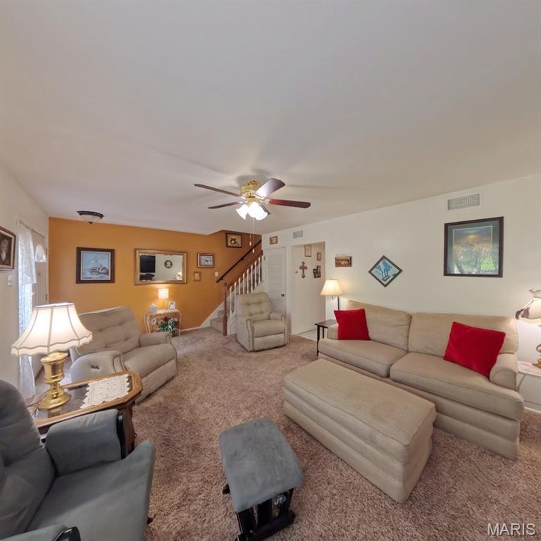 10035 Sakura Drive