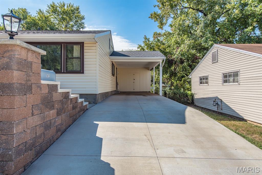 St Louis, Missouri 63121, United States, 3 Bedrooms Bedrooms, ,1 BathroomBathrooms,Residential,Active,222755