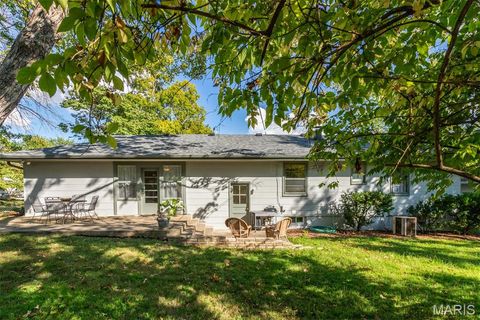 Tiny photo for 725 Brookridge Drive, Webster Groves, MO 63119 (MLS # 25067229)