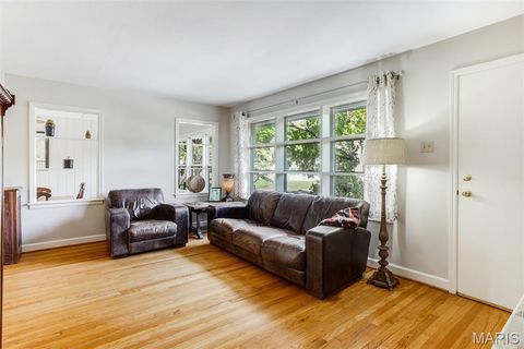 Tiny photo for 725 Brookridge Drive, Webster Groves, MO 63119 (MLS # 25067229)