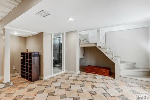 Tiny photo for 725 Brookridge Drive, Webster Groves, MO 63119 (MLS # 25067229)