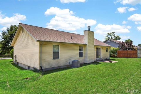 Tiny photo for 1310 Sleepy Hollow Drive, Troy, MO 63379 (MLS # 26020191)
