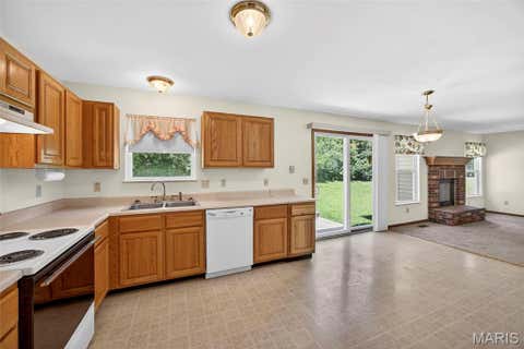 Tiny photo for 1310 Sleepy Hollow Drive, Troy, MO 63379 (MLS # 26020191)