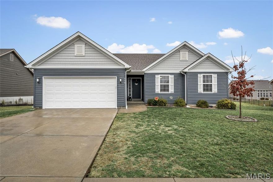 Welcome home to this beautifully appointed Ranch built in 2021, in the sought-after subdivision of Austin Oaks! Ideally situated on nearly 1/4 acre and a short walk to the neighborhood playground. Designed with today’s lifestyle in mind, this open-concept layout offers seamless flow and an inviting, elevated feel throughout.

The stylish kitchen features abundant cabinetry with warm sunlight emerging from the kitchen window. Light-filled Breakfast Room with backyard views, offers an inviting space for everyday meals. The private primary suite includes a spa-like en-suite bath and walk-in closet. 

The lookout lower level with two egress windows and a ¾ bath rough-in presents exceptional opportunity for future finish. A fully fenced backyard provides the perfect setting for outdoor entertaining and relaxation. Ideally located just minutes from Hwy 61 for effortless commuting!