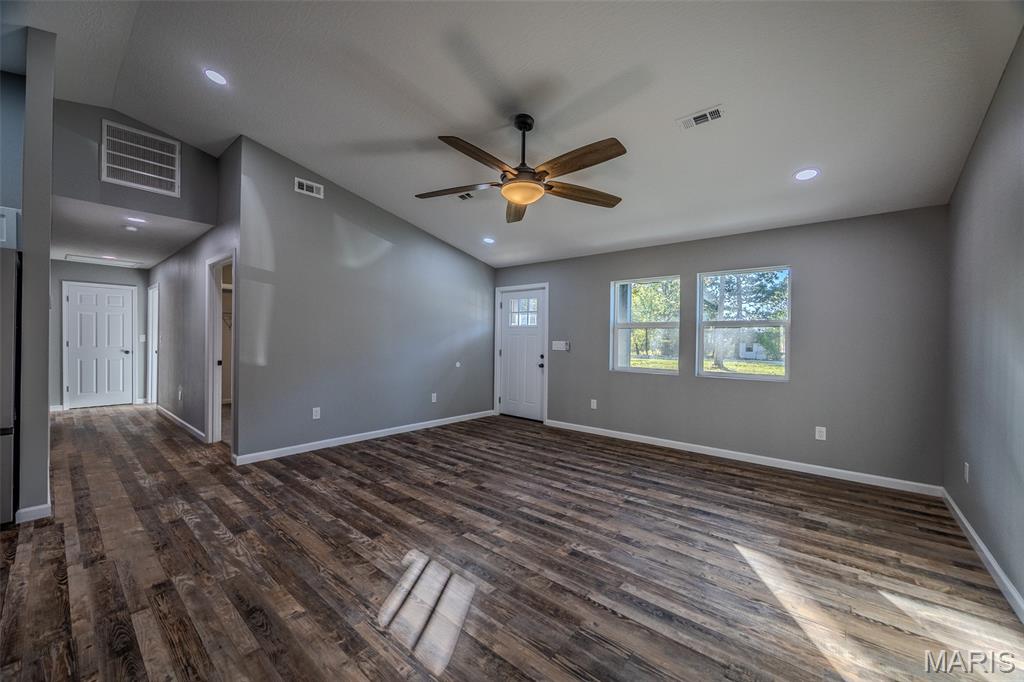 Lebanon - Residential