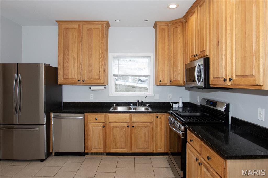 Hull Add - Residential Lease