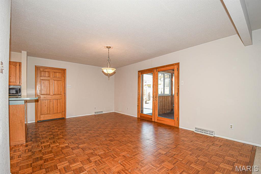 Moreland Place - Residential Lease