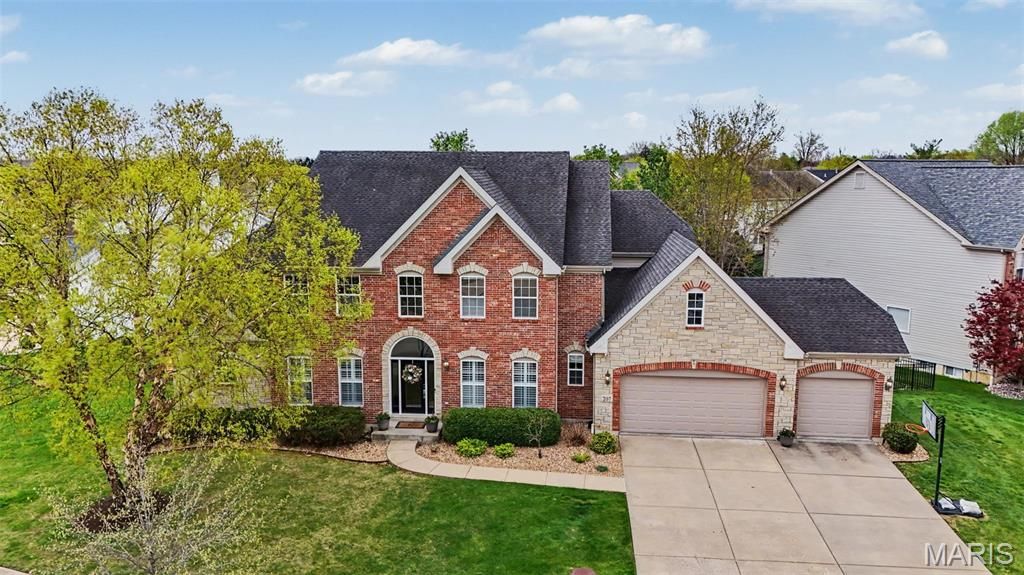 Photo of 207 Irish Hound Drive, OFallon, MO 63368 (MLS # 26017399)