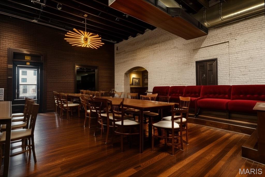 Jj Clarks - Commercial Sale