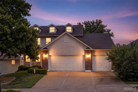 Photo of 8412 Weber Trail Drive, Unincorporated, MO 63123 (MLS # 26031701)