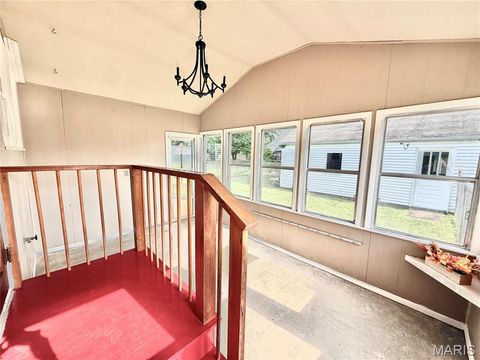 Tiny photo for 1420 W Centennial Avenue, Bowling Green, MO 63334 (MLS # 25055899)