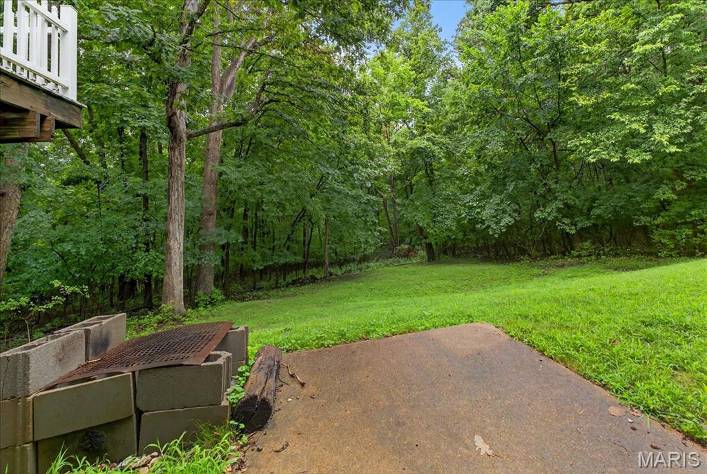 Fenton, Missouri 63026, United States, 4 Bedrooms Bedrooms, ,4 BathroomsBathrooms,Residential,Pending,179765