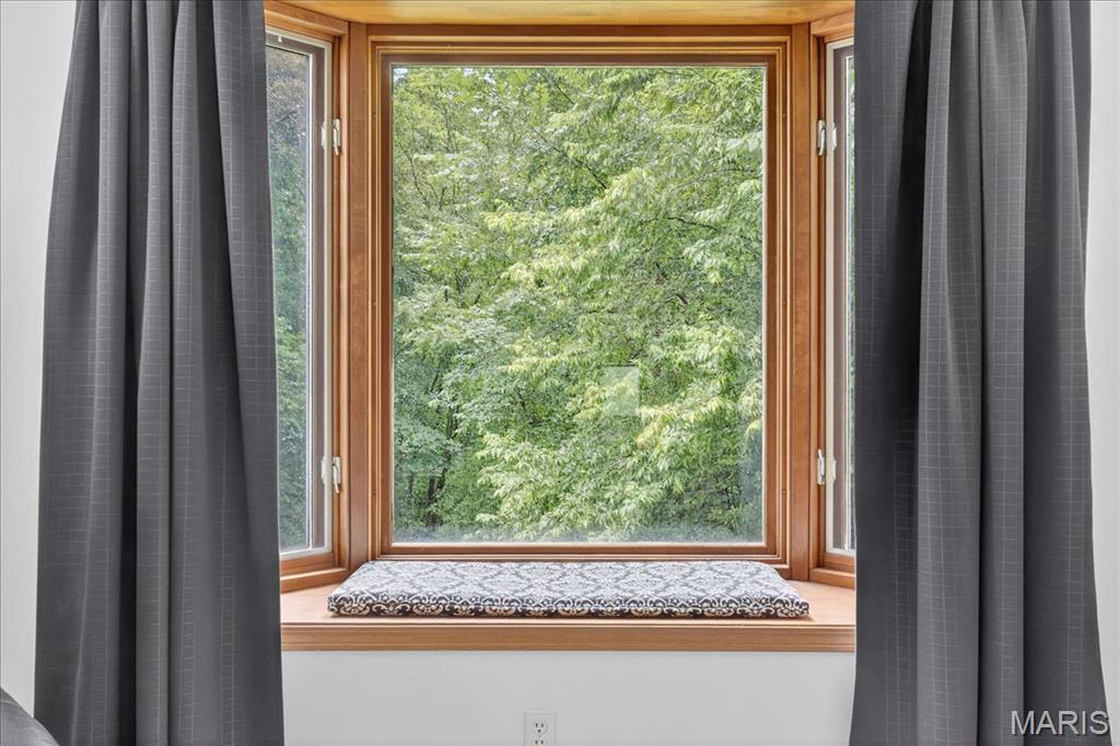 Fenton, Missouri 63026, United States, 4 Bedrooms Bedrooms, ,4 BathroomsBathrooms,Residential,Pending,179765