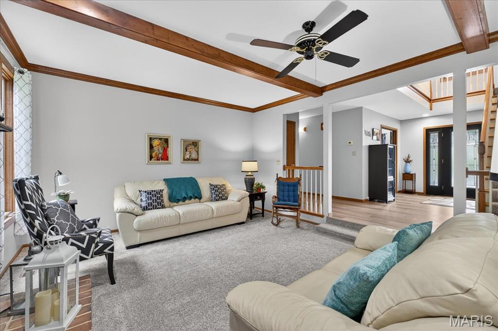 Fenton, Missouri 63026, United States, 4 Bedrooms Bedrooms, ,4 BathroomsBathrooms,Residential,Pending,179765