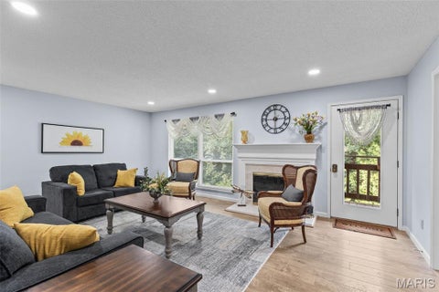 Tiny photo for 2037 Trailcrest Lane #8, Kirkwood, MO 63122 (MLS # 26046900)