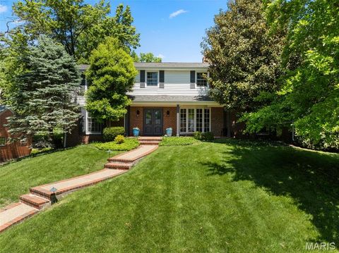 Tiny photo for 29 Thorndell Drive, St Louis, MO 63117 (MLS # 26023675)
