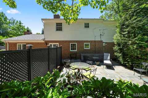 Tiny photo for 29 Thorndell Drive, St Louis, MO 63117 (MLS # 26023675)