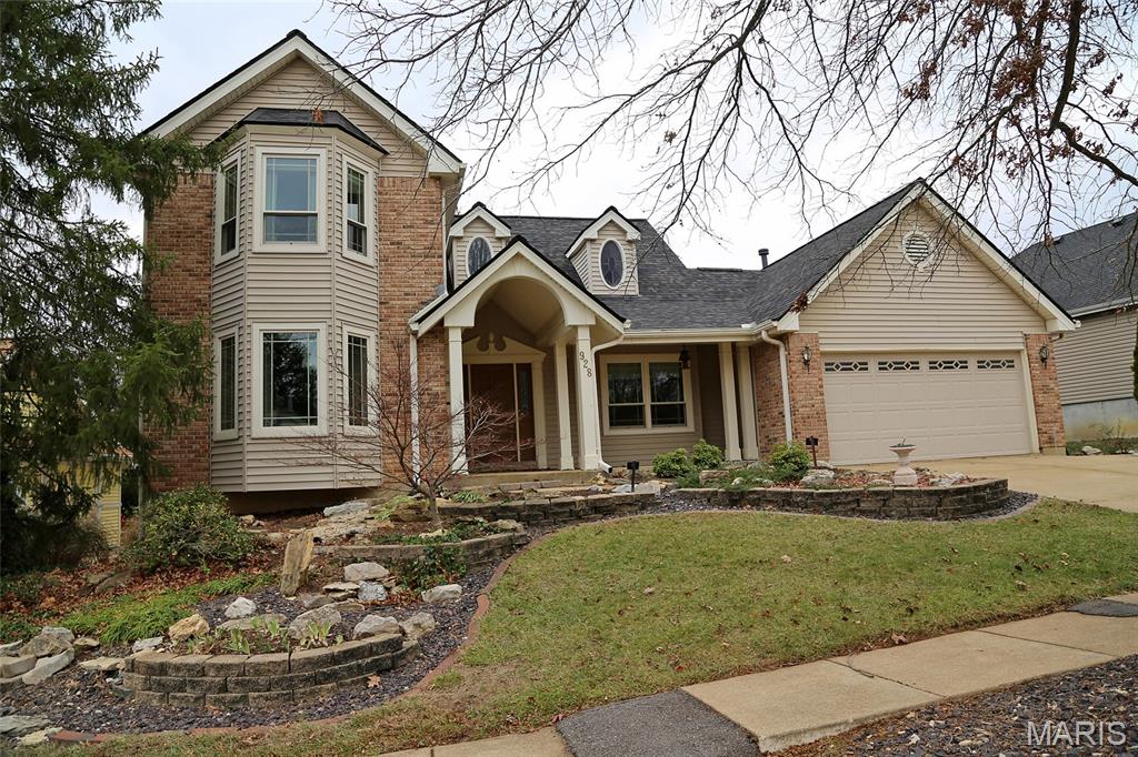 928 Oak Terrace Court