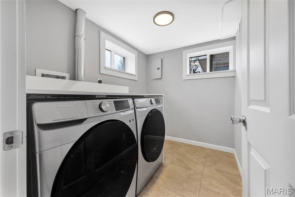 Kenstan Manor 1 - Residential