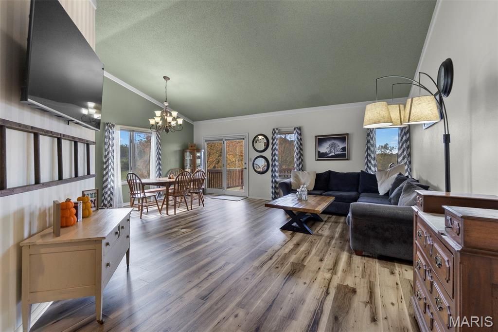 Bent Crk Condo - Residential