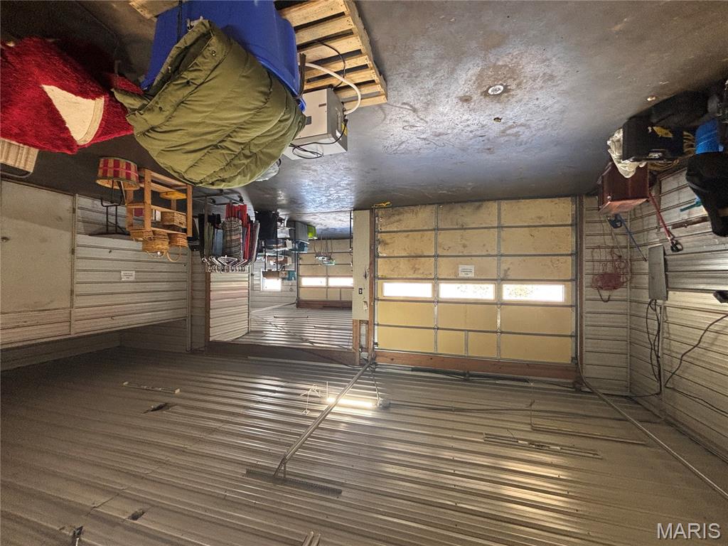 non-subdivision - Commercial Sale