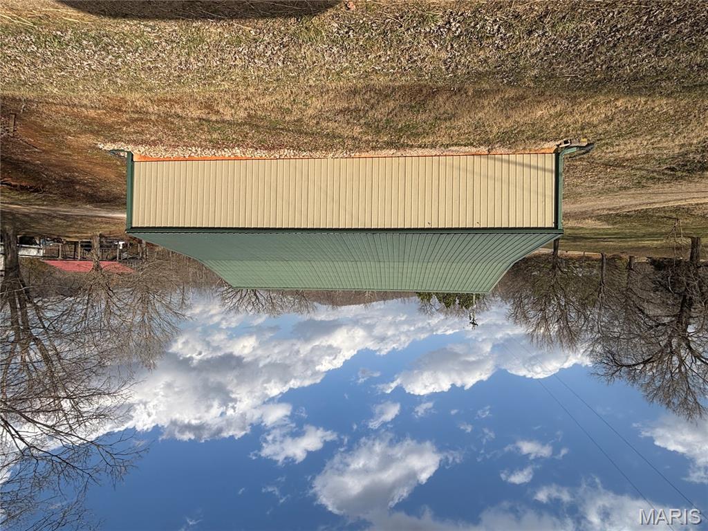 non-subdivision - Commercial Sale