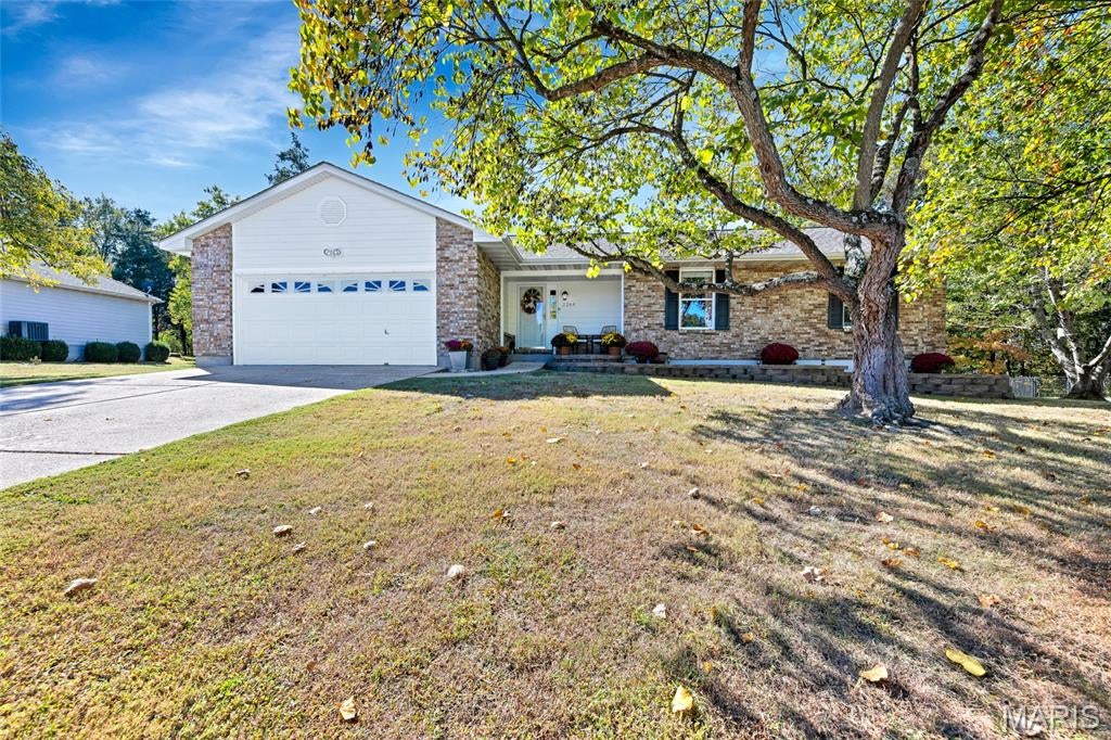 Photo of 2264 Pine Lake Loop, Gray Summit, MO 63039 (MLS # 26064817)