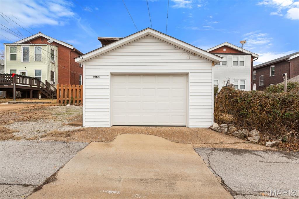 South Hampton - Residential Income