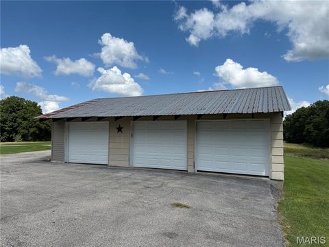 Tiny photo for 17351 Highway NN, Bowling Green, MO 63334 (MLS # 25054947)