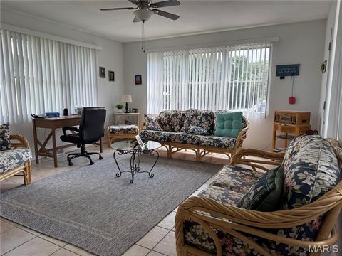 Tiny photo for 17351 Highway NN, Bowling Green, MO 63334 (MLS # 25054947)