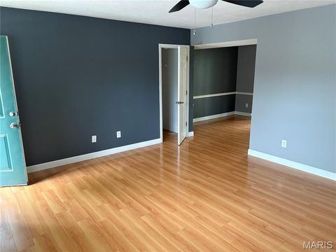 Tiny photo for 1520 E Swan Circle, Brentwood, MO 63144 (MLS # 26031377)
